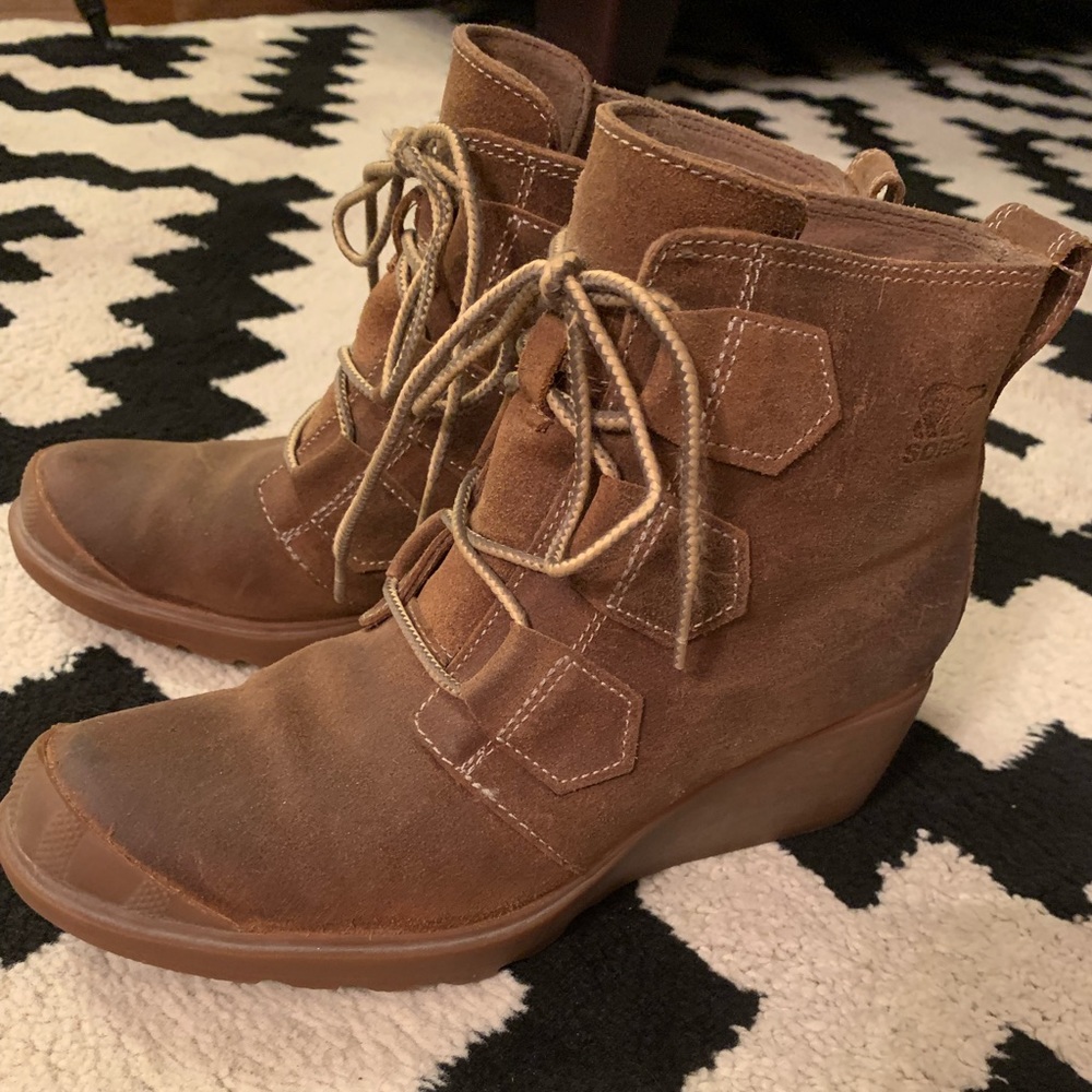 Sorel Brown Suede Lace-Up Wedge Ankle Boots